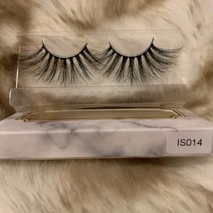 Mink lashes